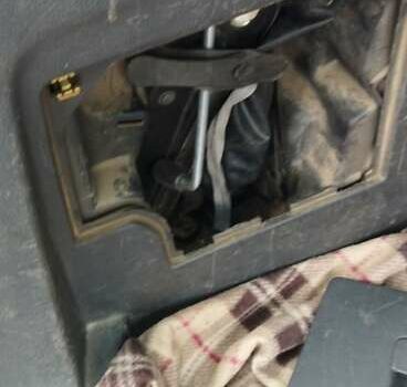 Синій Фольксваген Туран, об'ємом двигуна 1.9 л та пробігом 432 тис. км за 4900 $, фото 66 на Automoto.ua