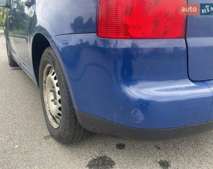 Синий Фольксваген Туран, объемом двигателя 1.9 л и пробегом 512 тыс. км за 4650 $, фото 5 на Automoto.ua