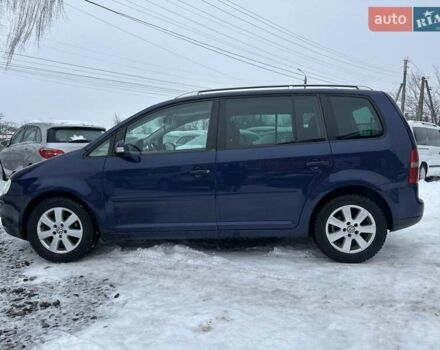 Синій Фольксваген Туран, об'ємом двигуна 2 л та пробігом 277 тис. км за 5500 $, фото 12 на Automoto.ua