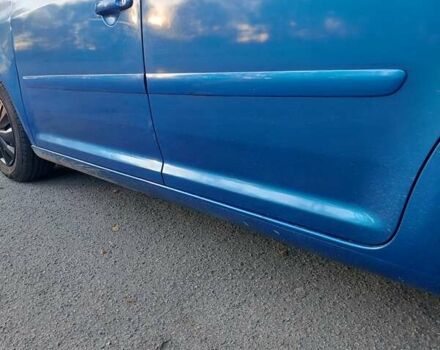 Синий Фольксваген Туран, объемом двигателя 1.6 л и пробегом 242 тыс. км за 5800 $, фото 6 на Automoto.ua