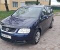 Синій Фольксваген Туран, об'ємом двигуна 1.97 л та пробігом 298 тис. км за 4800 $, фото 1 на Automoto.ua