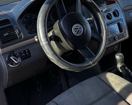 Синій Фольксваген Туран, об'ємом двигуна 1.9 л та пробігом 470 тис. км за 4900 $, фото 5 на Automoto.ua