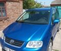 Синій Фольксваген Туран, об'ємом двигуна 1.6 л та пробігом 217 тис. км за 5800 $, фото 1 на Automoto.ua