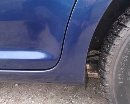 Синій Фольксваген Туран, об'ємом двигуна 1.6 л та пробігом 263 тис. км за 5200 $, фото 20 на Automoto.ua