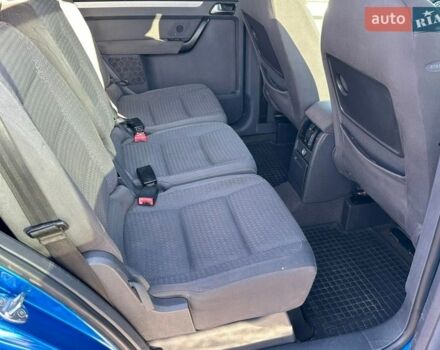 Синий Фольксваген Туран, объемом двигателя 1.9 л и пробегом 380 тыс. км за 4750 $, фото 15 на Automoto.ua