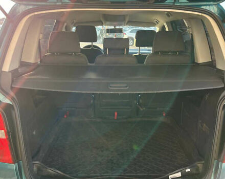 Синій Фольксваген Туран, об'ємом двигуна 1.6 л та пробігом 300 тис. км за 5000 $, фото 9 на Automoto.ua