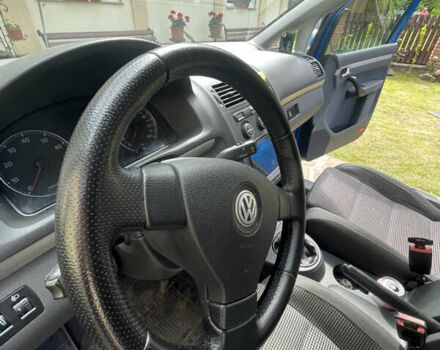 Синий Фольксваген Туран, объемом двигателя 1.6 л и пробегом 274 тыс. км за 5700 $, фото 21 на Automoto.ua