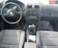 Синий Фольксваген Туран, объемом двигателя 1.6 л и пробегом 226 тыс. км за 5300 $, фото 1 на Automoto.ua