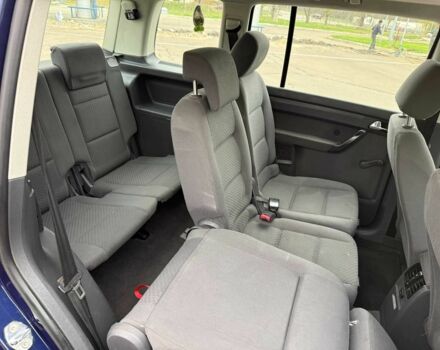 Синий Фольксваген Туран, объемом двигателя 1.6 л и пробегом 246 тыс. км за 5800 $, фото 13 на Automoto.ua