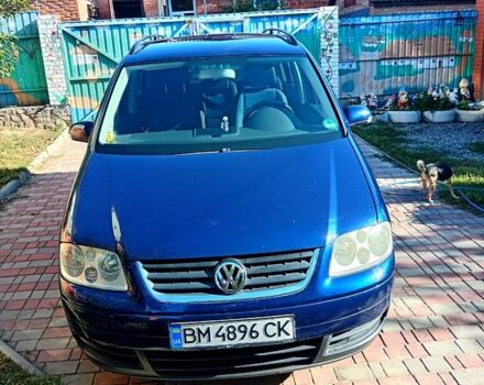 Синий Фольксваген Туран, объемом двигателя 1.6 л и пробегом 284 тыс. км за 7000 $, фото 1 на Automoto.ua