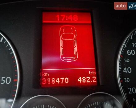 Синий Фольксваген Туран, объемом двигателя 1.97 л и пробегом 318 тыс. км за 6000 $, фото 18 на Automoto.ua