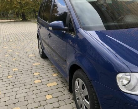 Синий Фольксваген Туран, объемом двигателя 1.6 л и пробегом 290 тыс. км за 5150 $, фото 3 на Automoto.ua