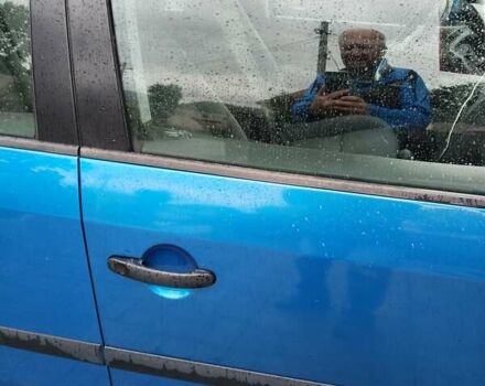 Синій Фольксваген Туран, об'ємом двигуна 1.9 л та пробігом 307 тис. км за 5500 $, фото 9 на Automoto.ua