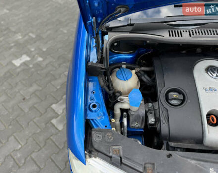 Синий Фольксваген Туран, объемом двигателя 1.6 л и пробегом 250 тыс. км за 5450 $, фото 39 на Automoto.ua