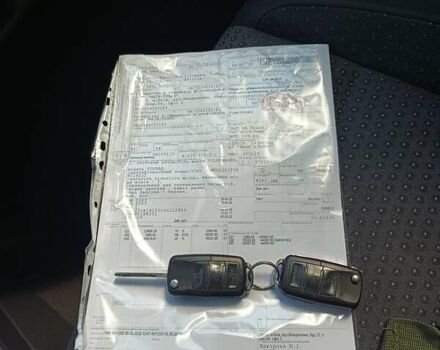 Синій Фольксваген Туран, об'ємом двигуна 1.6 л та пробігом 235 тис. км за 4900 $, фото 22 на Automoto.ua