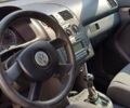 Синий Фольксваген Туран, объемом двигателя 1.6 л и пробегом 261 тыс. км за 5400 $, фото 3 на Automoto.ua
