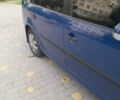 Синий Фольксваген Туран, объемом двигателя 1.6 л и пробегом 277 тыс. км за 5399 $, фото 1 на Automoto.ua