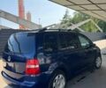 Синий Фольксваген Туран, объемом двигателя 0 л и пробегом 230 тыс. км за 5000 $, фото 1 на Automoto.ua