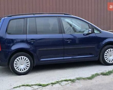 Синий Фольксваген Туран, объемом двигателя 1.6 л и пробегом 262 тыс. км за 6499 $, фото 18 на Automoto.ua