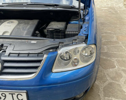 Синий Фольксваген Туран, объемом двигателя 1.6 л и пробегом 274 тыс. км за 5700 $, фото 10 на Automoto.ua