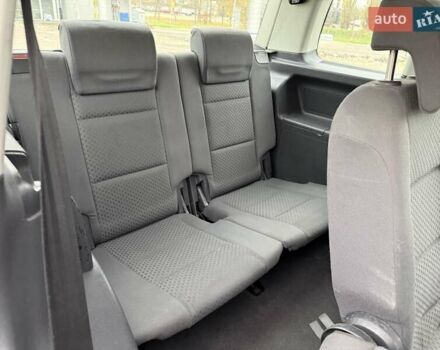 Синий Фольксваген Туран, объемом двигателя 1.6 л и пробегом 246 тыс. км за 5800 $, фото 14 на Automoto.ua