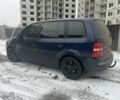 Синій Фольксваген Туран, об'ємом двигуна 1.9 л та пробігом 220 тис. км за 6500 $, фото 3 на Automoto.ua