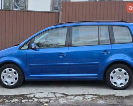 Синий Фольксваген Туран, объемом двигателя 1.6 л и пробегом 221 тыс. км за 6399 $, фото 32 на Automoto.ua