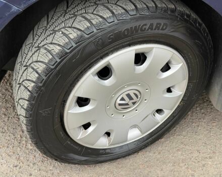 Синий Фольксваген Туран, объемом двигателя 1.6 л и пробегом 246 тыс. км за 5800 $, фото 19 на Automoto.ua