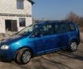 Синий Фольксваген Туран, объемом двигателя 1.6 л и пробегом 305 тыс. км за 4500 $, фото 7 на Automoto.ua