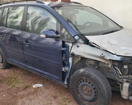 Синий Фольксваген Туран, объемом двигателя 0 л и пробегом 280 тыс. км за 1500 $, фото 1 на Automoto.ua