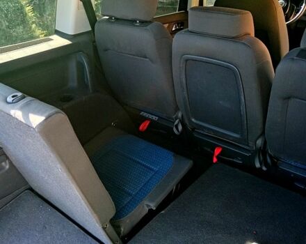 Синий Фольксваген Туран, объемом двигателя 1.6 л и пробегом 284 тыс. км за 7000 $, фото 6 на Automoto.ua