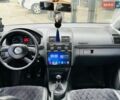 Синій Фольксваген Туран, об'ємом двигуна 1.6 л та пробігом 151 тис. км за 6199 $, фото 17 на Automoto.ua
