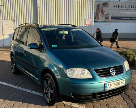 Синій Фольксваген Туран, об'ємом двигуна 1.6 л та пробігом 300 тис. км за 5000 $, фото 7 на Automoto.ua