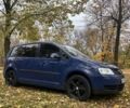 Синій Фольксваген Туран, об'ємом двигуна 1.6 л та пробігом 228 тис. км за 5500 $, фото 5 на Automoto.ua