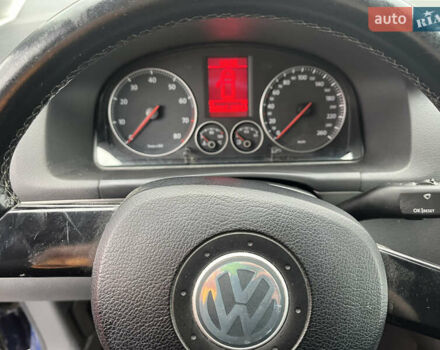 Синій Фольксваген Туран, об'ємом двигуна 1.6 л та пробігом 160 тис. км за 7300 $, фото 12 на Automoto.ua