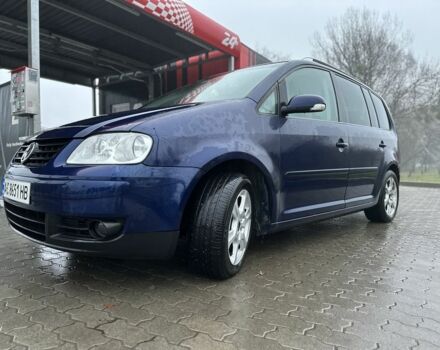 Синий Фольксваген Туран, объемом двигателя 2 л и пробегом 468 тыс. км за 3999 $, фото 4 на Automoto.ua