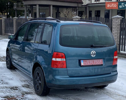 Синий Фольксваген Туран, объемом двигателя 1.6 л и пробегом 186 тыс. км за 6000 $, фото 8 на Automoto.ua