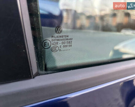 Синий Фольксваген Туран, объемом двигателя 1.6 л и пробегом 251 тыс. км за 6700 $, фото 36 на Automoto.ua