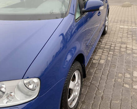 Синий Фольксваген Туран, объемом двигателя 1.6 л и пробегом 199 тыс. км за 6700 $, фото 38 на Automoto.ua