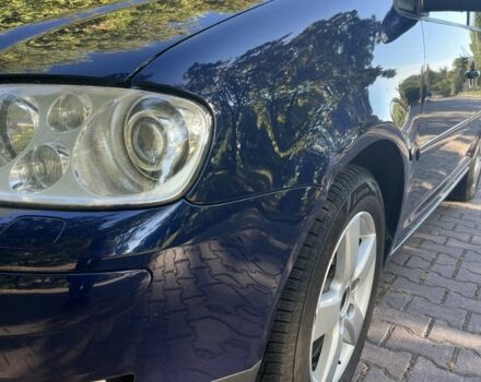 Синий Фольксваген Туран, объемом двигателя 1.6 л и пробегом 270 тыс. км за 6000 $, фото 4 на Automoto.ua