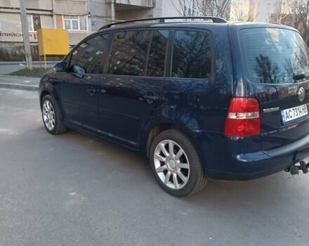 Синій Фольксваген Туран, об'ємом двигуна 1.6 л та пробігом 270 тис. км за 5200 $, фото 6 на Automoto.ua