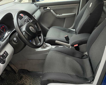 Синий Фольксваген Туран, объемом двигателя 1.6 л и пробегом 199 тыс. км за 6700 $, фото 14 на Automoto.ua