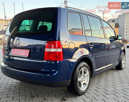 Синий Фольксваген Туран, объемом двигателя 1.6 л и пробегом 251 тыс. км за 6700 $, фото 12 на Automoto.ua