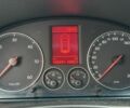 Синий Фольксваген Туран, объемом двигателя 2 л и пробегом 490 тыс. км за 4300 $, фото 5 на Automoto.ua