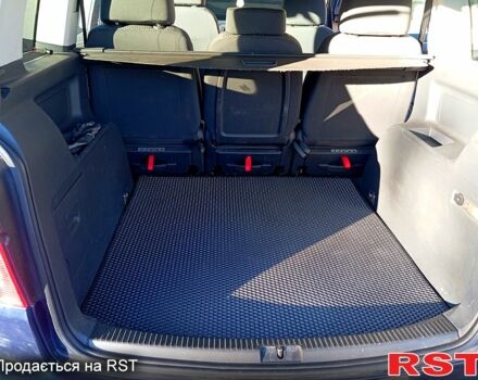 Синій Фольксваген Туран, об'ємом двигуна 1.9 л та пробігом 320 тис. км за 5350 $, фото 8 на Automoto.ua