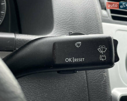 Синий Фольксваген Туран, объемом двигателя 1.6 л и пробегом 233 тыс. км за 6500 $, фото 46 на Automoto.ua