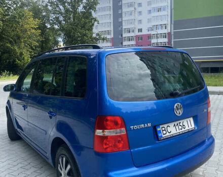 Синій Фольксваген Туран, об'ємом двигуна 1.6 л та пробігом 223 тис. км за 4700 $, фото 9 на Automoto.ua