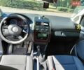 Синій Фольксваген Туран, об'ємом двигуна 1.6 л та пробігом 174 тис. км за 5500 $, фото 1 на Automoto.ua