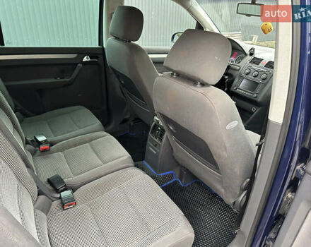 Синий Фольксваген Туран, объемом двигателя 2 л и пробегом 468 тыс. км за 3999 $, фото 20 на Automoto.ua