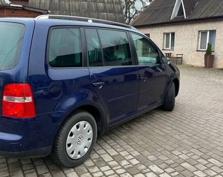 Синий Фольксваген Туран, объемом двигателя 1.6 л и пробегом 204 тыс. км за 6200 $, фото 7 на Automoto.ua